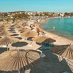Sunset Sea Villa, Apartament Szybenik