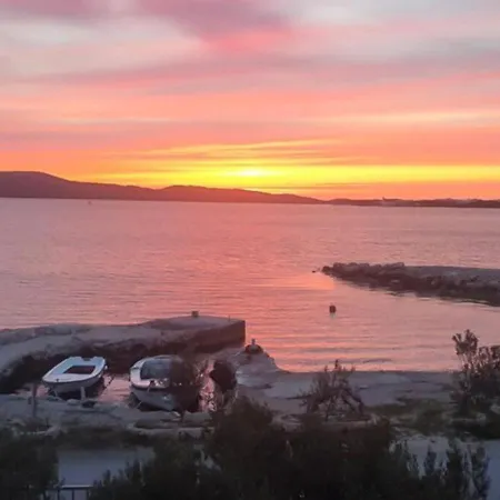 Sunset Sea Villa,