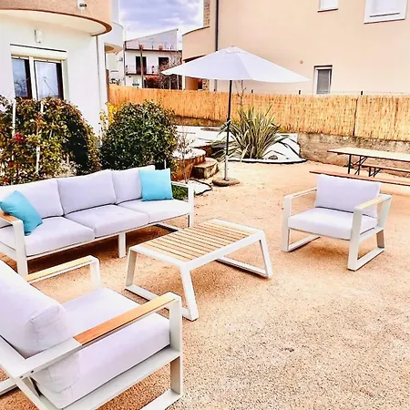 W Sunset Sea View, 4 Stars, Apartamento Šibenik