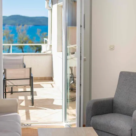 Sunset Sea Villa, Апартаменты