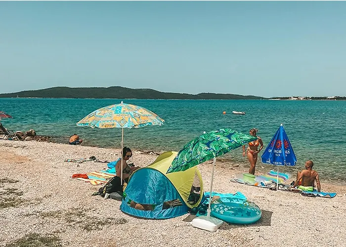 Sunset Sea Villa, 시베니크