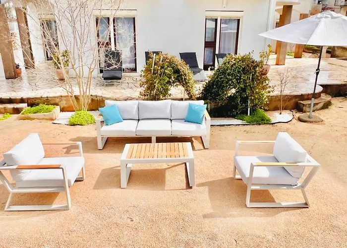 Sunset Sea Villa, Шибеник